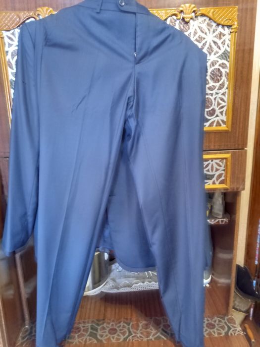 Костюм чоловічий.