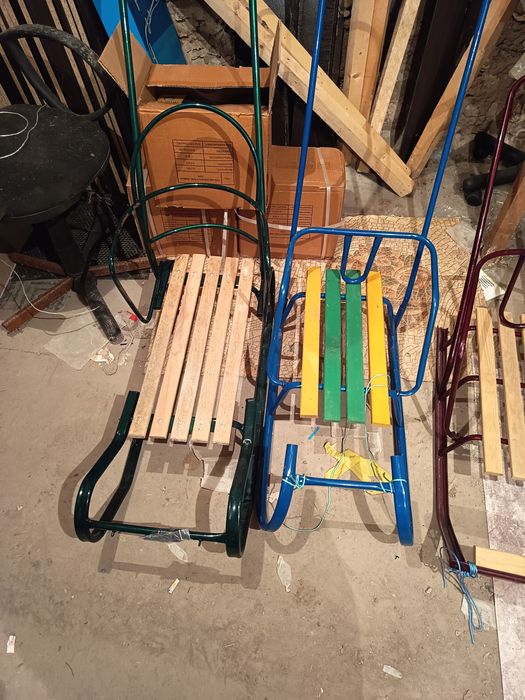 Санки детские новые.