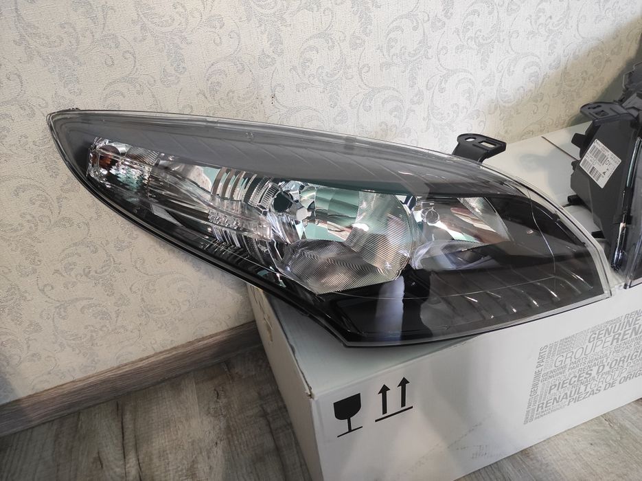 Фара Фари Фары Рено Меган 3 Renault megane 3 260609396R. 260102212R: 5 ...