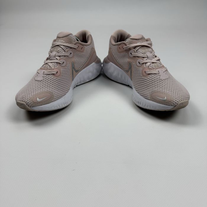 Кросівки Nike Renew Run 2 CU3505-602  39 р 25см