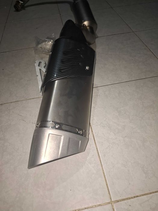 Escape Yamaha yzf-r7 r7