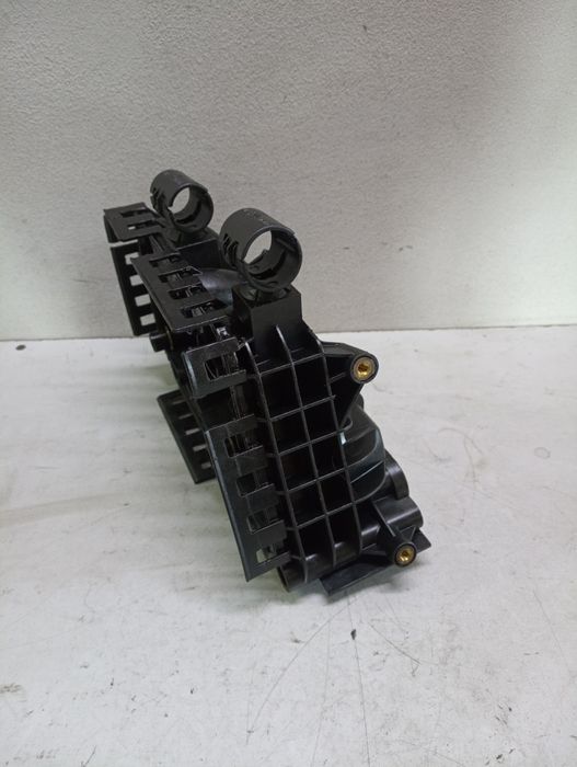 Kolektor dolotowy opel corsa c 1.0