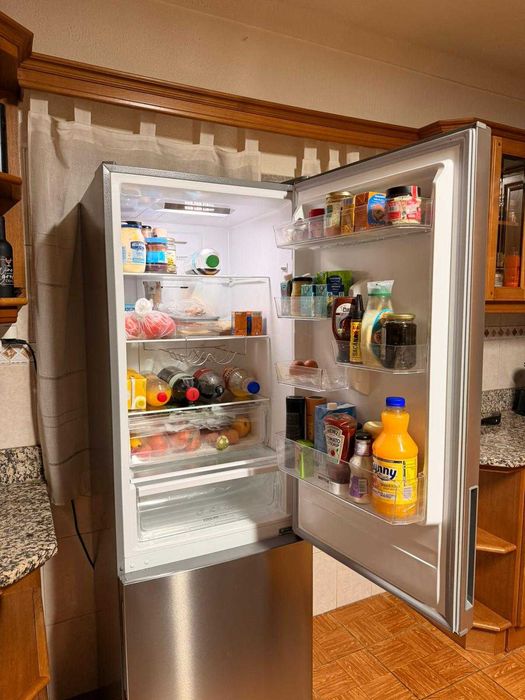 Frigorifico Combinado Becken 270 Litros