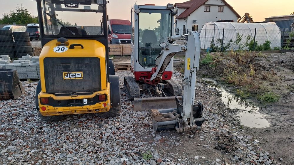 Wynajem miniładowarka Jcb  Bobcat  Takeuchi koparka