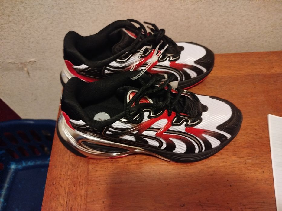 Buty sportowe Puma Inverse 39