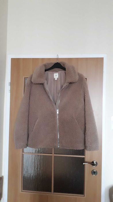 Kurteczka  damska typu „baranek” nieocieplana