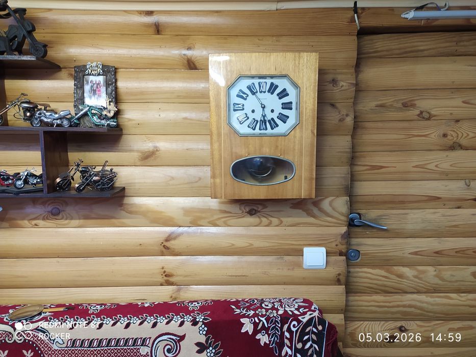 Годинник настінний, механічний, маятниковий Янтарь. З боєм.