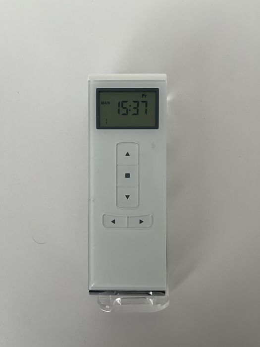 Маркіза автоматична