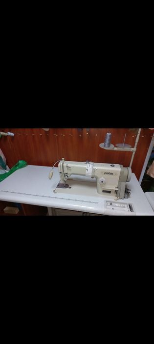 Швейна машинка Protex