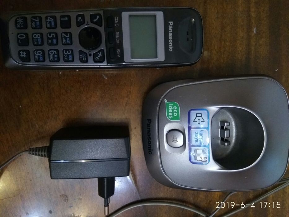 Радиотелефон Panasonic KX-TG2511UA