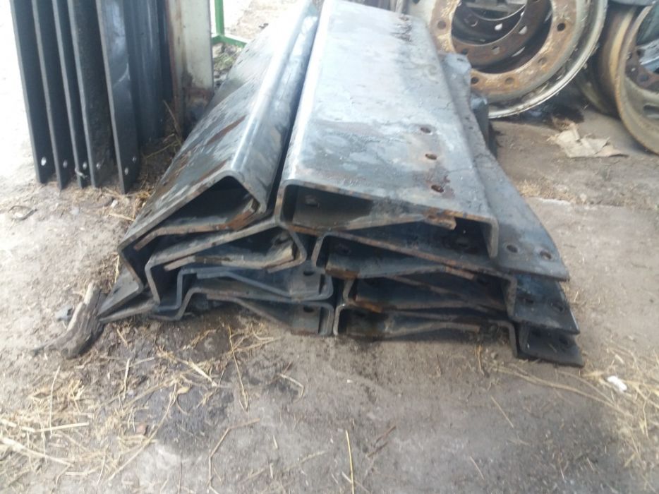 Седло JOST , плита под седло 4см гофра