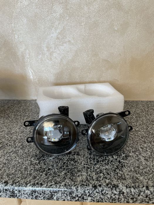 (В наявності через тиждень) Лед туманки (птф) на тойоту, лексус