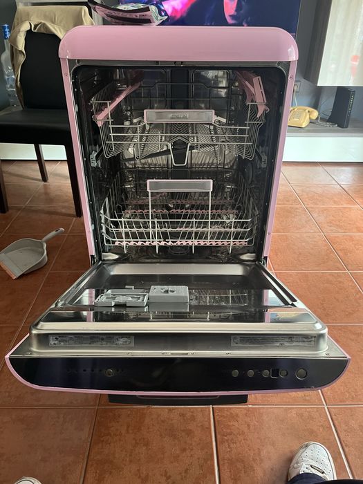 Maquina Lavar Loiça SMEG LVFABCR3