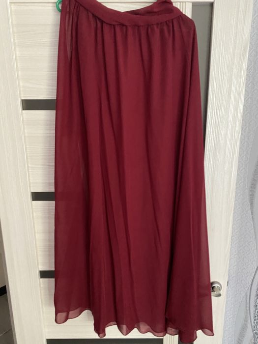 Вечірня сукня. Випускне плаття