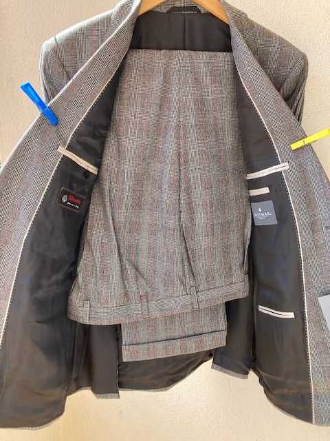 Fatos de homem completamente novos