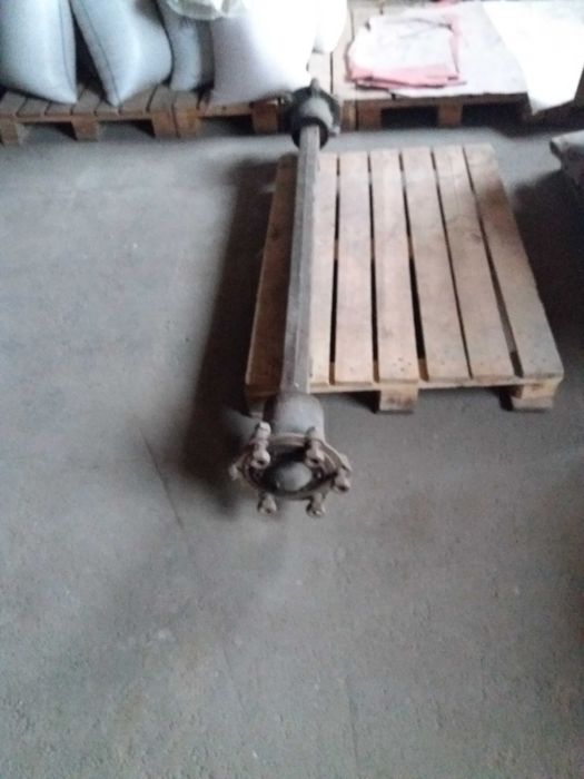 нова вісь до прицепа та іншоі техніки.