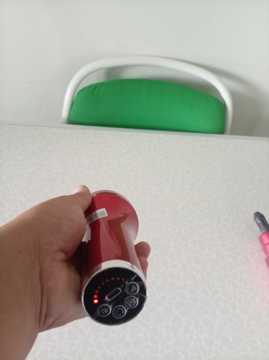 Massageador Corporal Anticellulite / Redutor com LED e Calor
