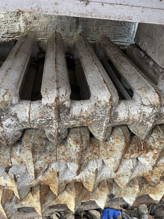 б/в чавунні батареї по 10 секцій