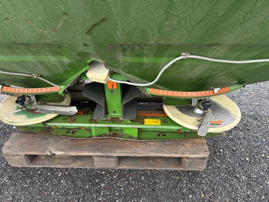 rozsiewacz nawozu amazone