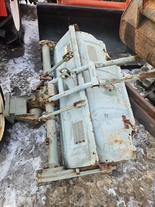 Yanmar YM1100D 4x4 mini traktorek ogrodniczy japoński kubota b6000