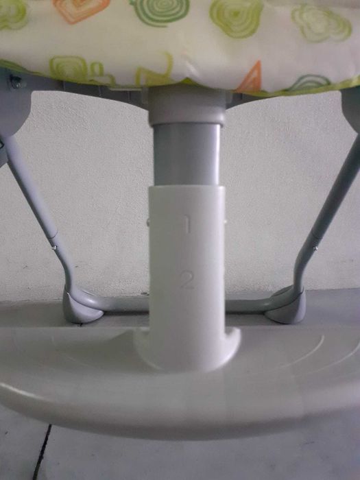 Cadeira de refeição de bébé da Chicco