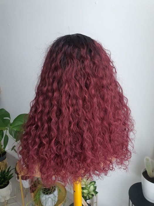 Peruka Irena z włosów naturalnych loki loczki afroloki 45 cm grzywka