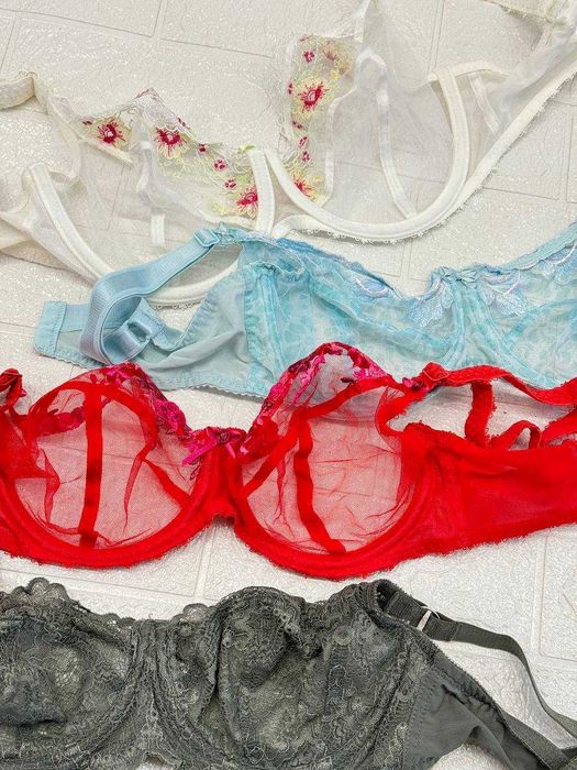 Bielizna damska z Anglii