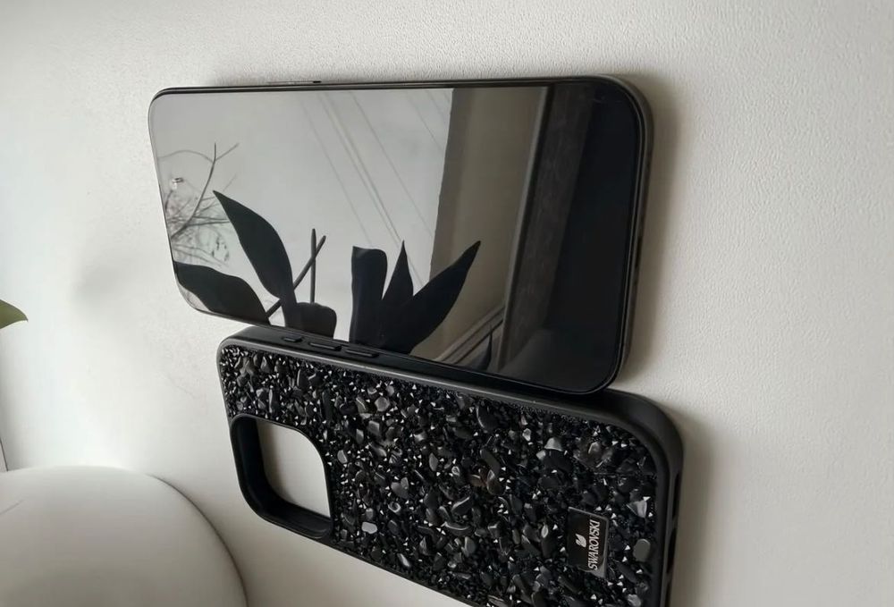 Продам iPhone 15 Pro 256 black