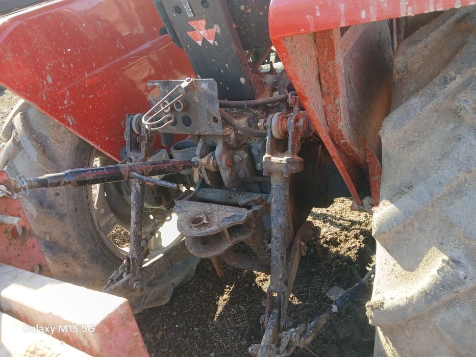 Massey Ferguson 253