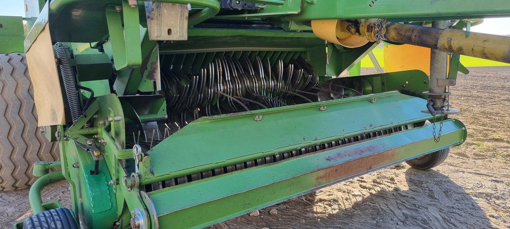 Prasa Krone Vario Pack Multi-Cut 1500