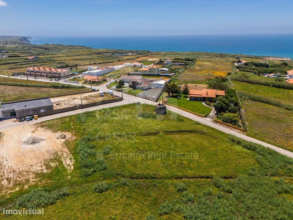 Vende Moinho - Ericeira 16 Km, A Casa das Casas