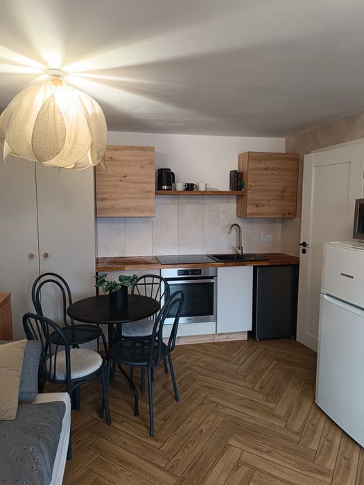 Noclegi dla pracowników  Głębinów, Nysa