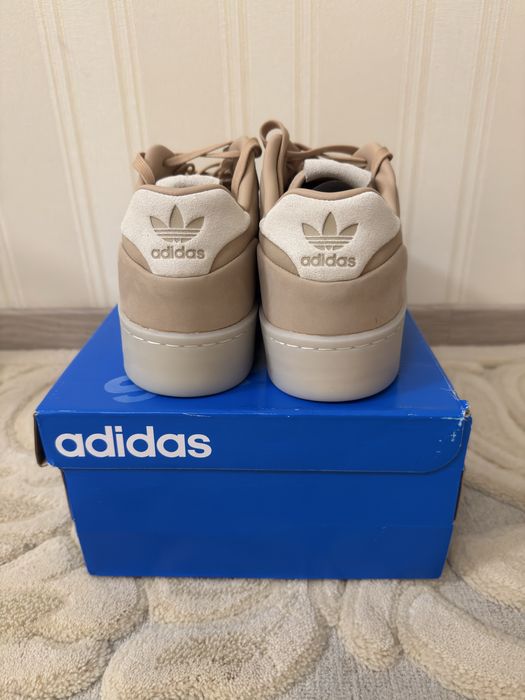 Кросівки Adidas Rivalry Lux