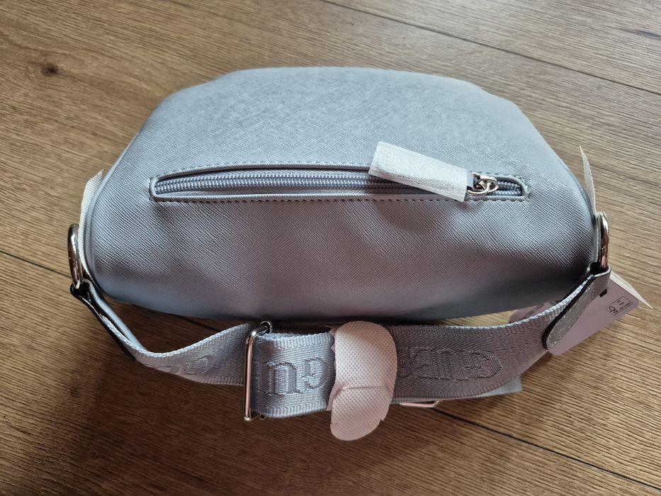 Saszetka Nerka Damska Guess