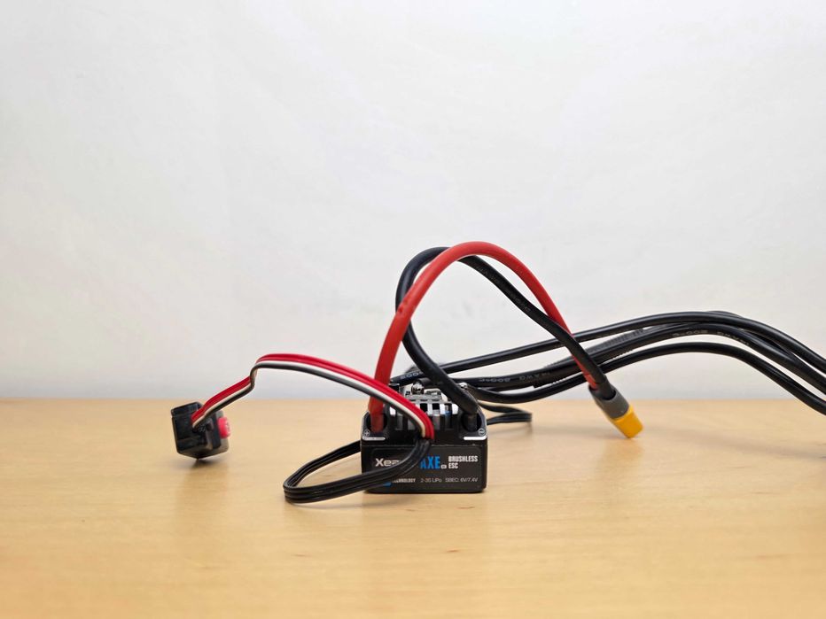 Hobbywing XeRun AXE 550 R2 3300kV combo bezszczotkowe do modeli RC