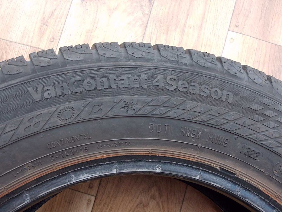 Continental VanContact 4Season 195/70/15C 104/102R ładne