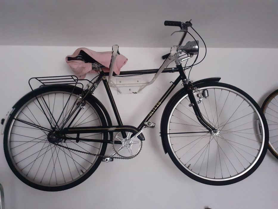 Bicicleta clássica de homem marca Alteza 26x1"3/8 restaurada.Impecável