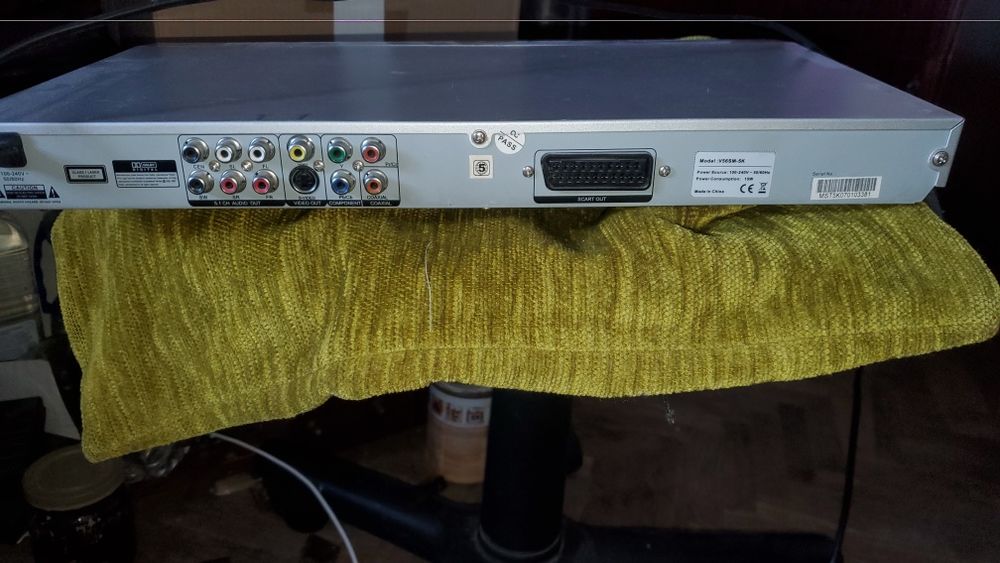 видеомагнитофон Samsung SVR-400 + DVD проигрыватель +USB  с RCA перех