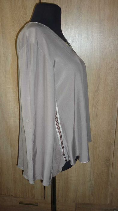 Włoska elegancka bluzka z wiskozy  r; 42/44