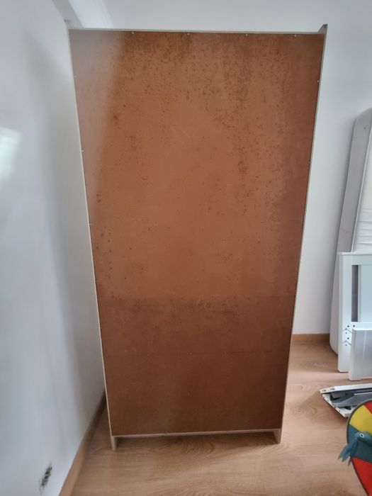 Roupeiro para quarto de criança
