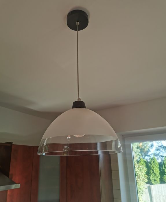 Lampa szklana wisząca nowa
