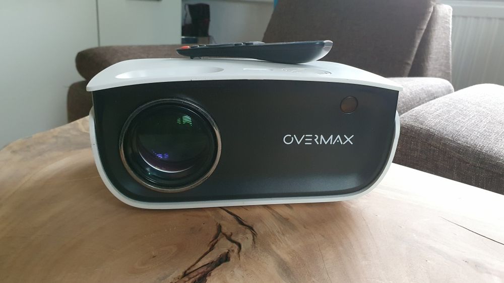 Projektor overmax