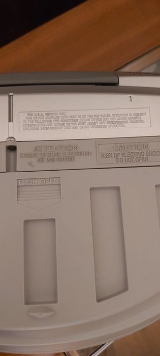 25€ - Rádio gravador Sony