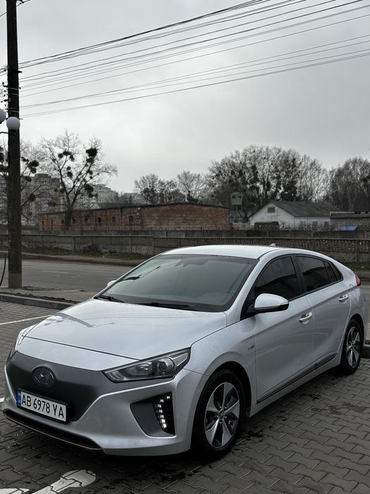 Оренда авто hyundai ioniq електро кар