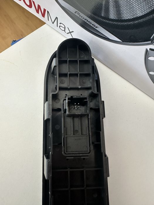 Comando botão interruptor vidros peugeot 207