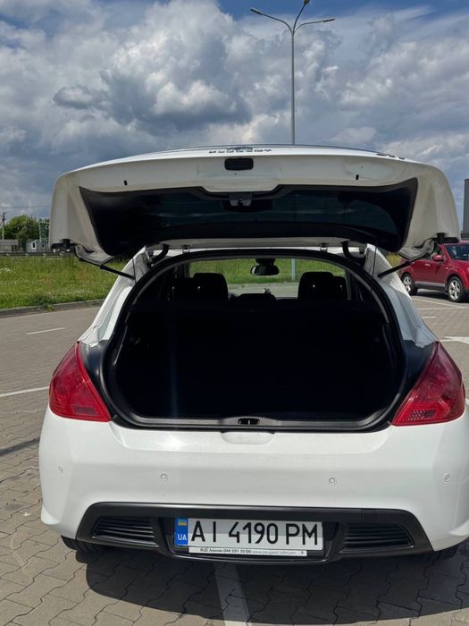 Продам Peugeot 308