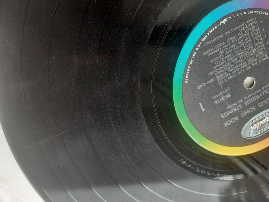 Пластинки. Винил. The Beatles.