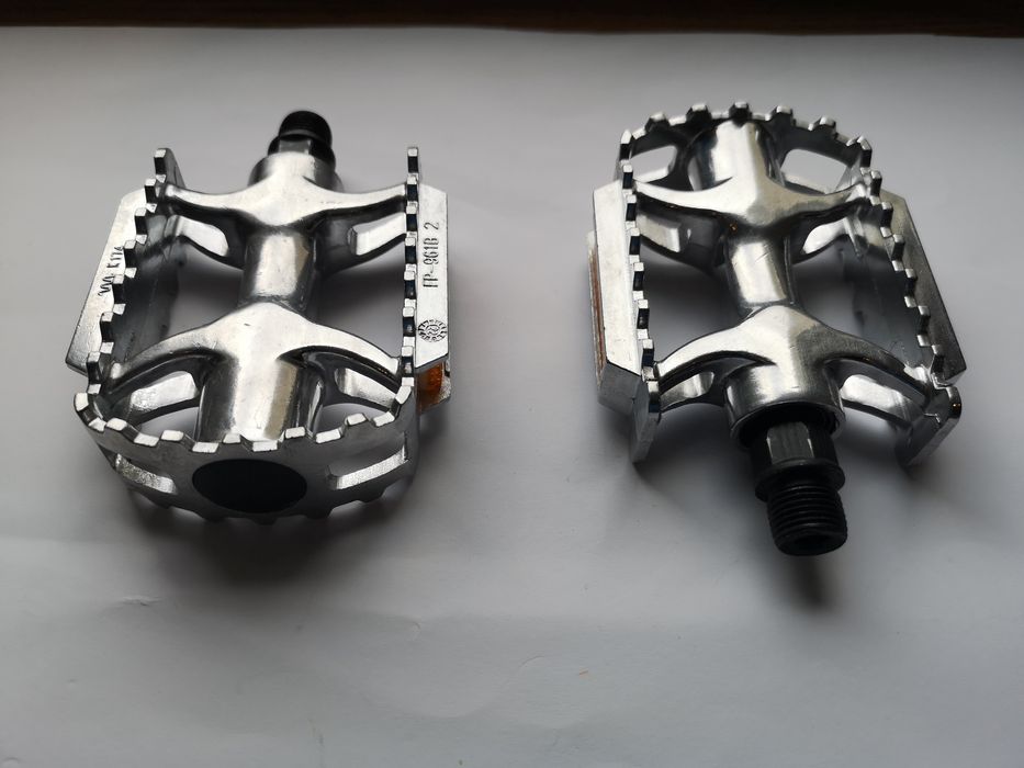 Pedały rowerowe MTB_aluminiowe_treking_Nowe