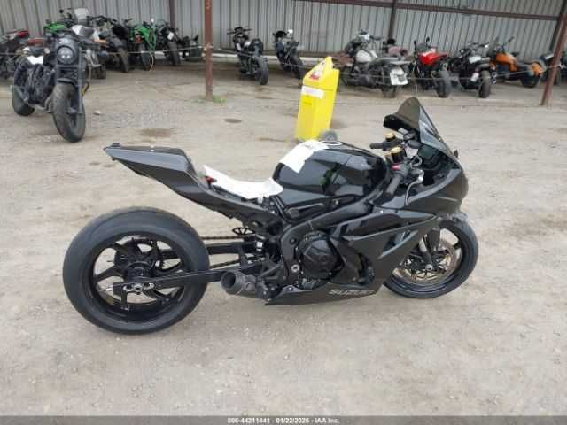 2023 SUZUKI GSX-R1000