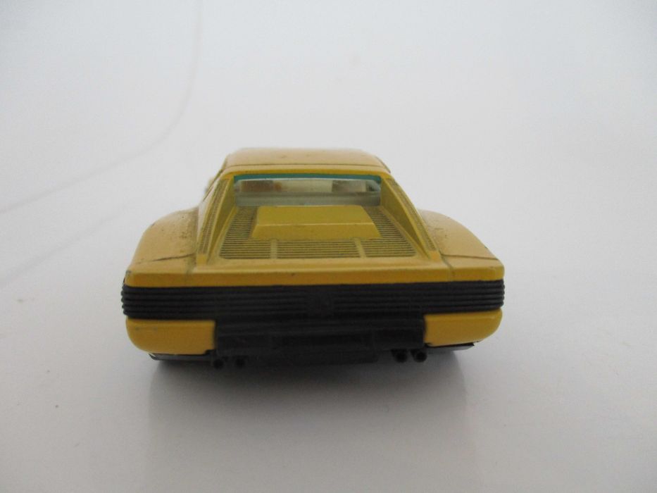 Carros miniatura de coleção